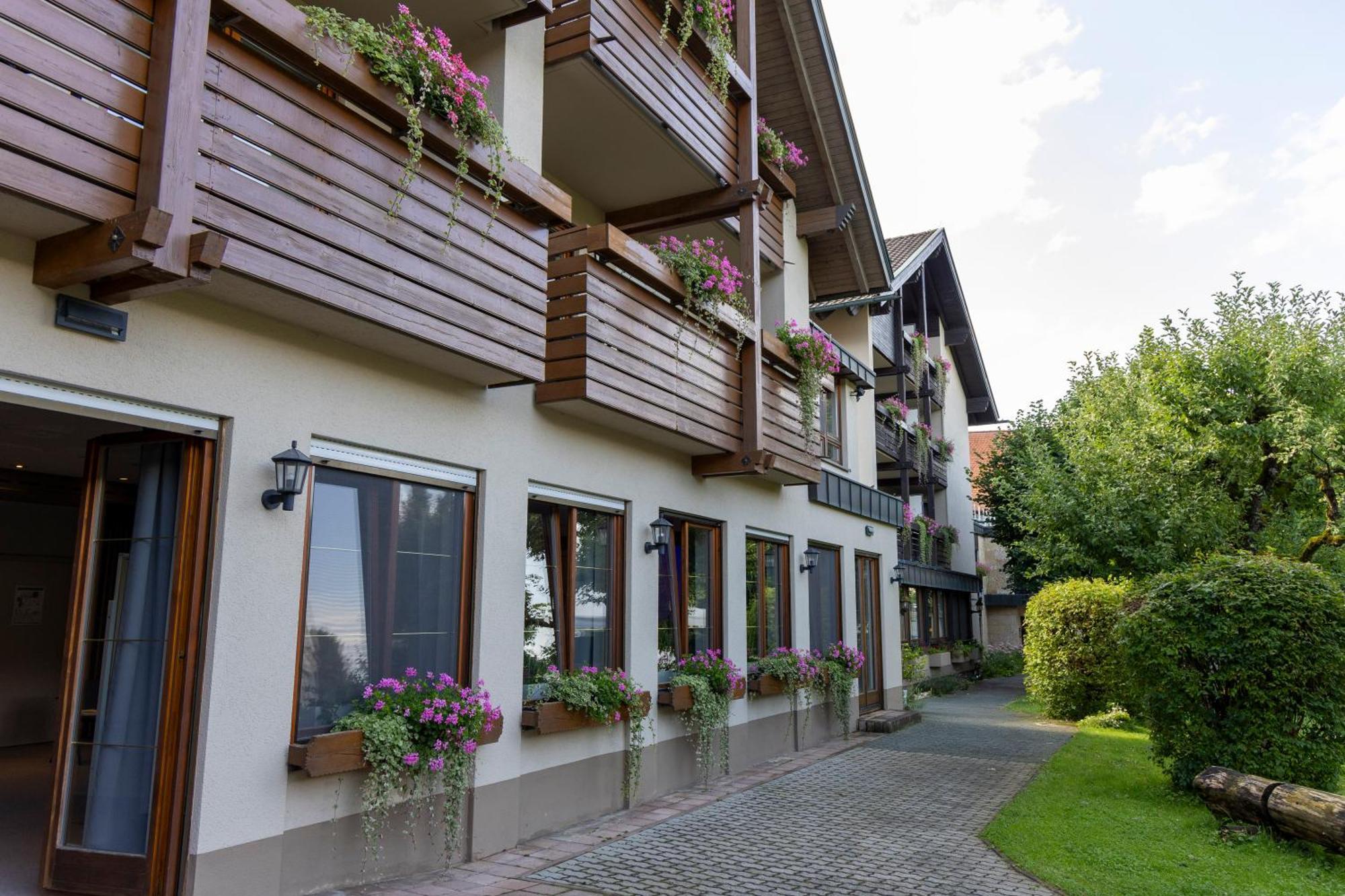 Hotel Lindenhof Hubmersberg Pommelsbrunn Exteriör bild